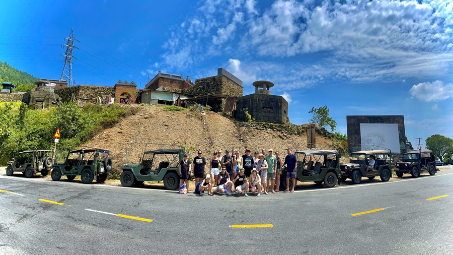 tour 303